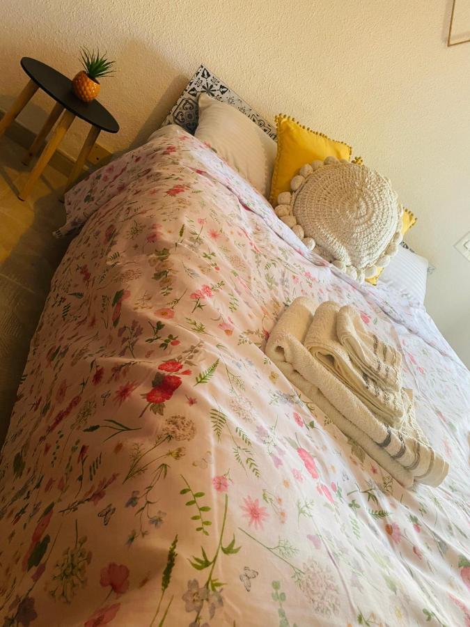Cozy 2-Bedroom Serviced Apartment With Netflix Sagunto Exteriér fotografie